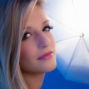 Meet your Posher, Kara